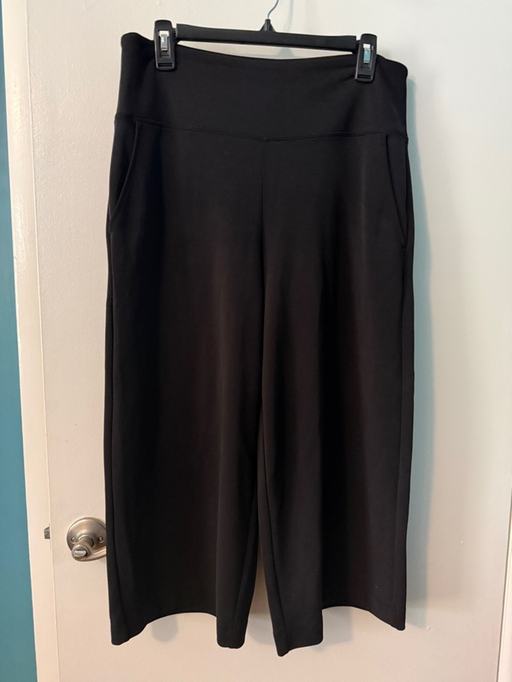 Athleta Black Wide-Leg Pull-On Ponte Pants